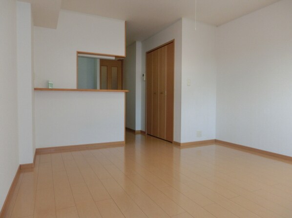 亀山駅 徒歩17分 1階の物件内観写真